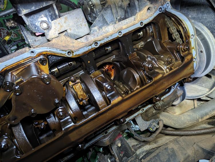 exposed crankshaft pictures